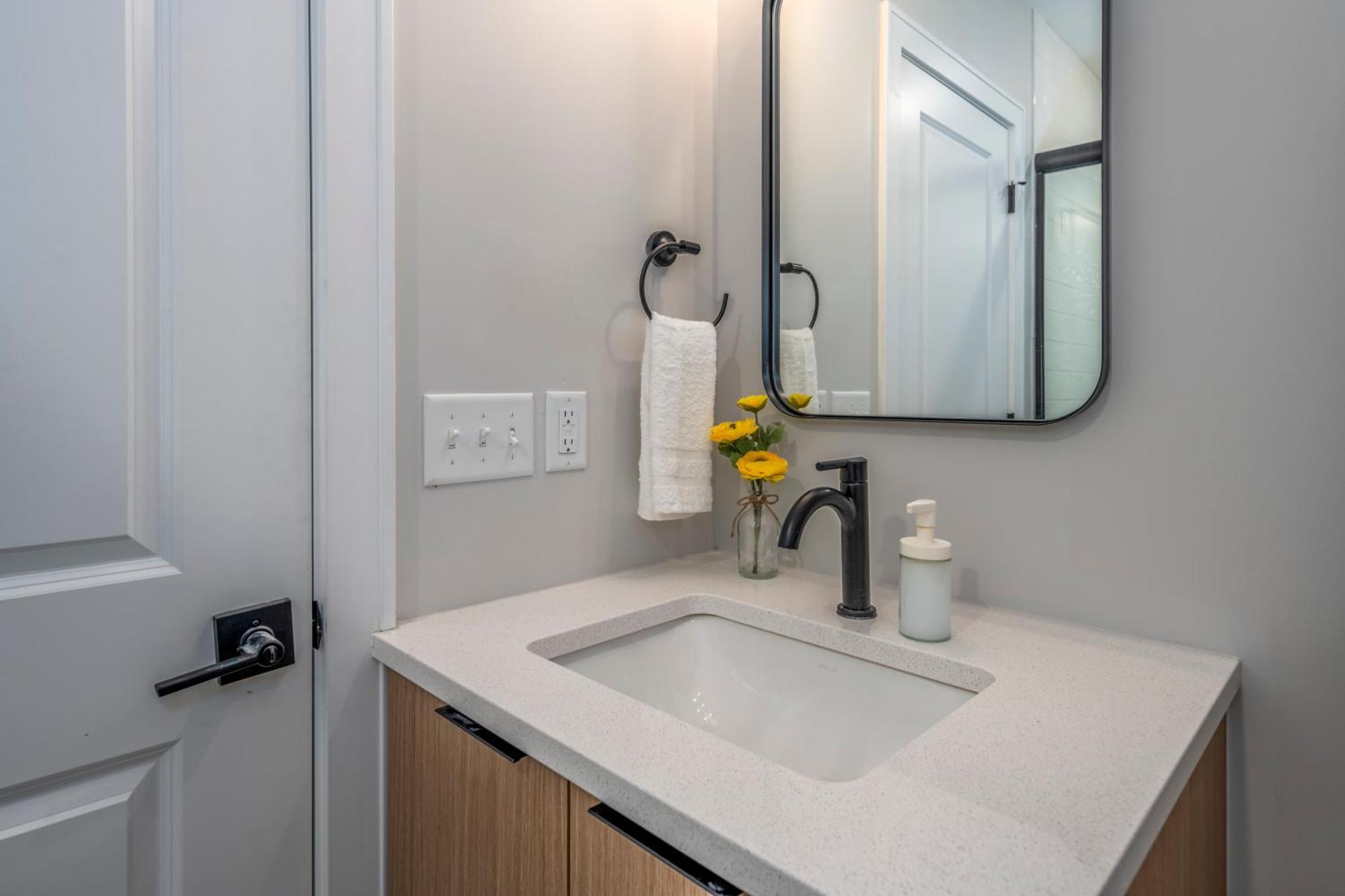 סינסינטי Prime Otr, 3 Lux Queen Beds, Two 55In Tvs, Steps To Tql, Findlay Market, Light Rail, Fast Wifi מראה חיצוני תמונה